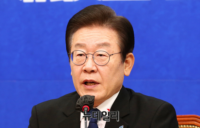 ▲ 이재명 더불어민주당 대표가 9일 오전 국회에서 열린 최고위원회의에서 모두발언을 하고 있다.ⓒ이종현 기자