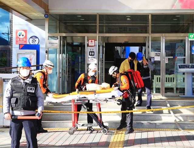 ▲ 영양군(군수 오도창)은 23일 영양군청 전정에서 2022년 재난대응 안전한국훈련 현장훈련을 실시했다.ⓒ영양군