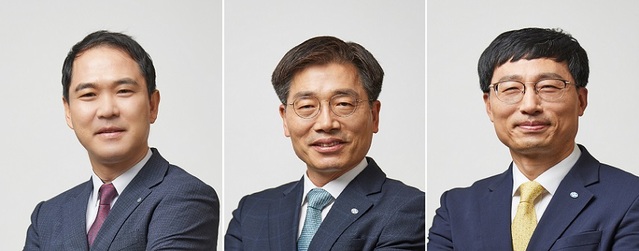 ▲ 왼쪽부터 신학기, 송재영, 정철균 부행장.ⓒ수협은행
