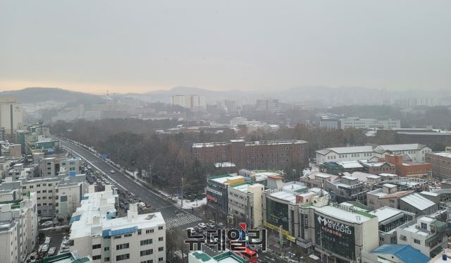 ▲ 충북대 후문 주변 도로.ⓒ김동식 기자