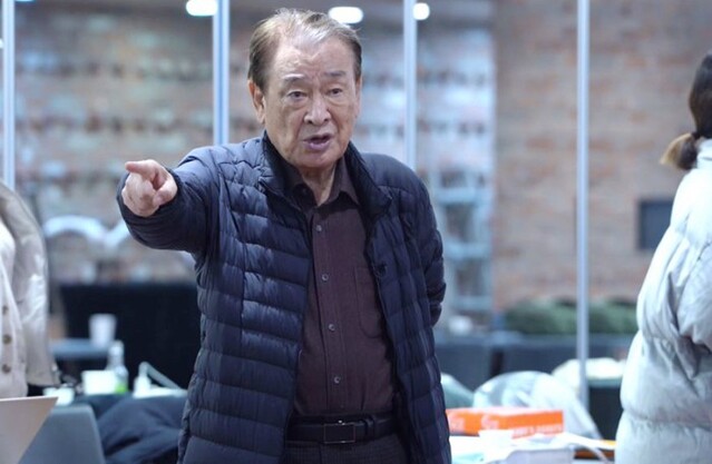 ▲ 연극 '갈매기' 연출가 이순재가 개막을 앞둔 소감을 전했다.ⓒVAST 엔터테인먼트