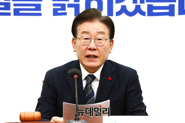 ▲ 이재명 더불어민주당 대표가 26일 국회에서 열린 최고위원회의에서 모두발언을 하고 있다.ⓒ이종현 기자