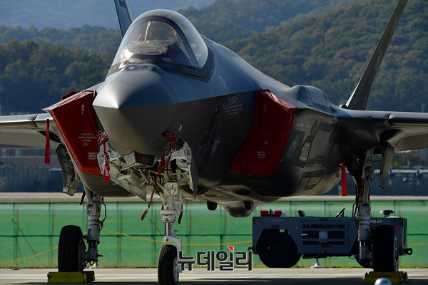 ▲ F-35A 스텔스 전투기. ⓒ정상윤 기자