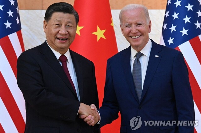 ▲ 악수하는 시진핑 중국 국가주석(왼쪽)과 조 바이든 미국 대통령.ⓒ연합뉴스