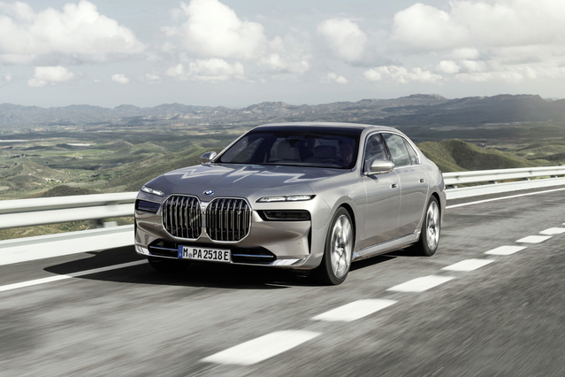 ▲ 1월의 차에 선정된 BMW 7시리즈 ⓒ한국자동차기자협회