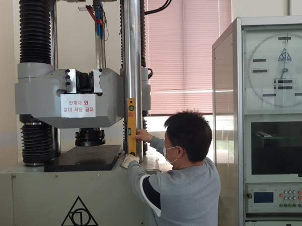 ▲ 대전시 건설관리본부가 지난해 건설 현장에서 사용 중인 자제 368건, 2399종목을 대상으로 품질시험을 시행한 결과를 통해 모두 적정성을 확보했다.ⓒ대전시