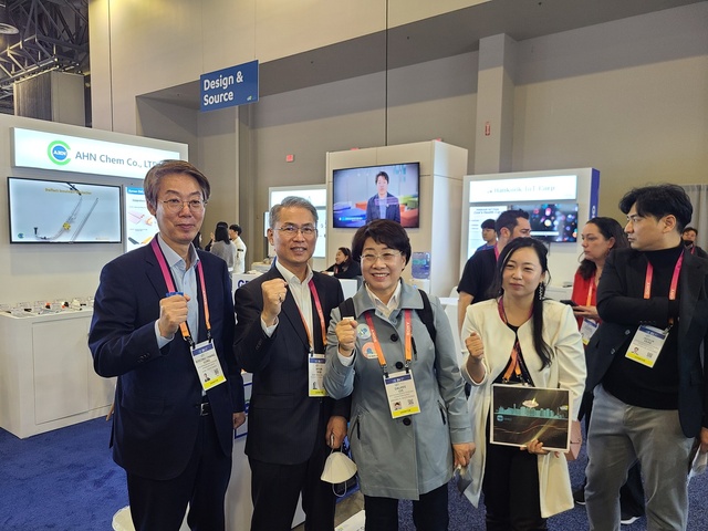 ▲ 경상북도가 지난 5일부터 8일까지 미국 라스베가스에서 열린 세계 최대 규모 소비자 가전박람회(CES)에 참가해‘CES2023 경상북도관’을 성공적으로 운영했다.ⓒ경북도