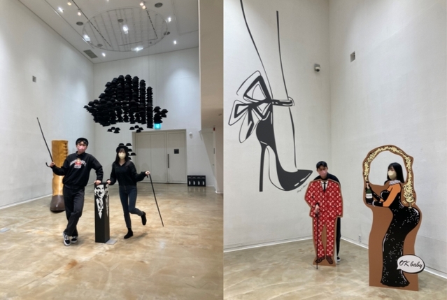 ▲ '셀럽이 사랑한 Bag&Shoes'는 설치미술 형식으로 '포토존'을 마련했다.ⓒ세종문화회관