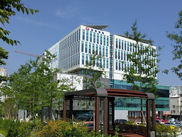 ▲ 한전충북본부 사옥.ⓒ한전충북본부