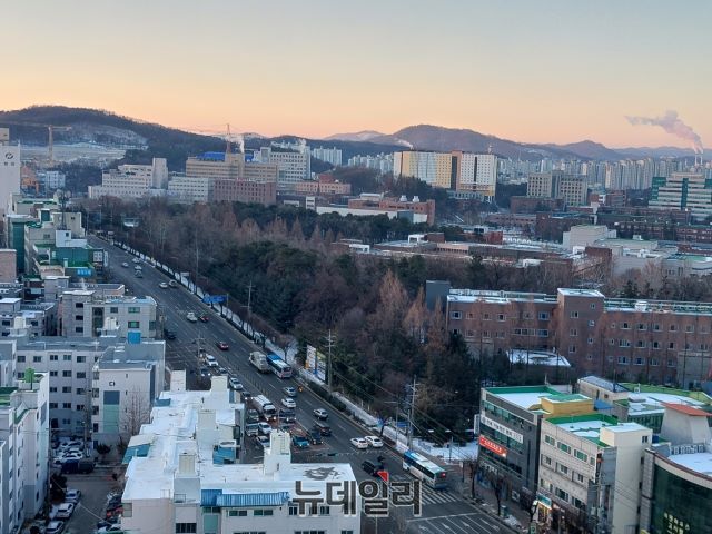 ▲ 충북대 후문~충북대병원 일대 도로.ⓒ김동식 기자