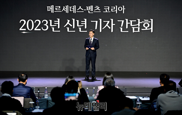 ▲ 이상국 세일즈 부문 총괄 부사장이 발표하는 모습. ⓒ뉴데일리DB