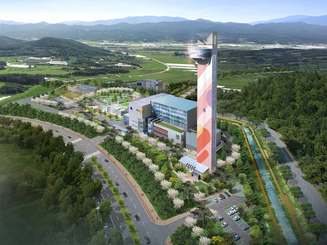 ▲ 경북도는 지난 3일 맑은누리파크에서 발생한 화재가 관계기관의 신속한 초기 대응과 소방당국의 노력으로 5일 오전 7시에 진화돼 현재 시설피해를 조사 중이며 시군 생활폐기물 처리대책을 수립했다.ⓒ경북도