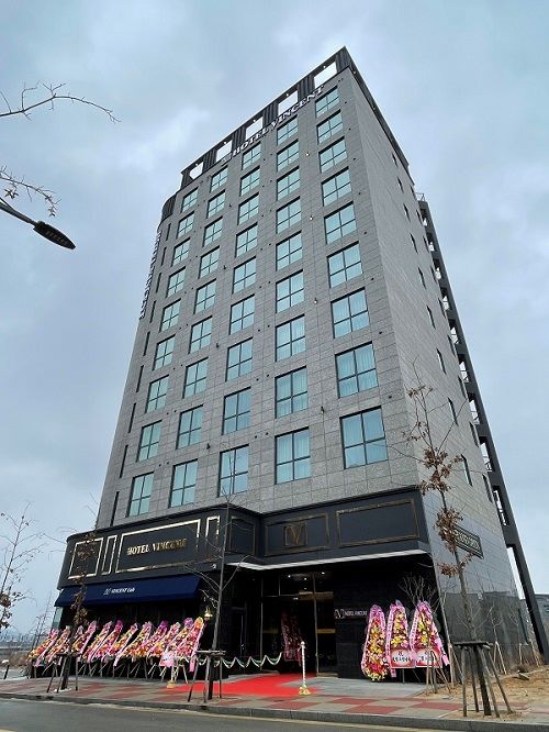 ▲ 비즈니스급 ‘빈센트 호텔’ 전경.ⓒ충북경자청