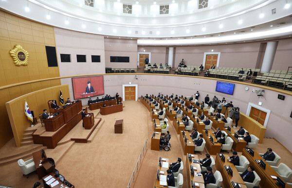 ▲ 대전시의회가 10일 제269회 임시회 제3차 본회의를 열어 38건의 안건을 처리한 후 임시회를 마무리했다.ⓒ대전시의회