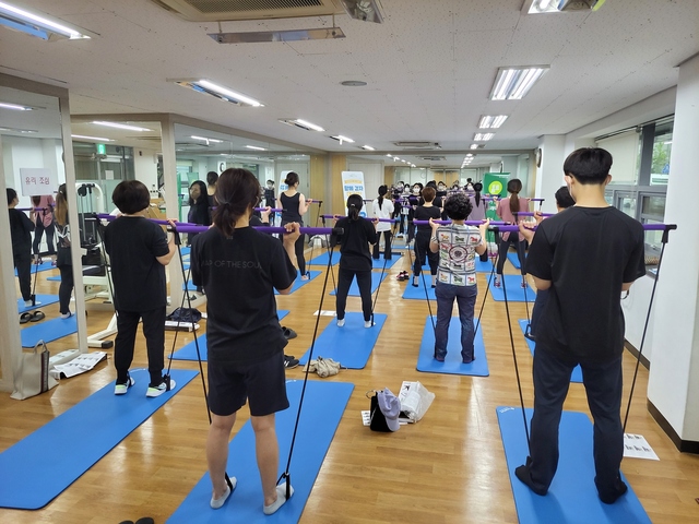 ▲ ‘웰빙운동교실’ 운영 모습.ⓒ수성구