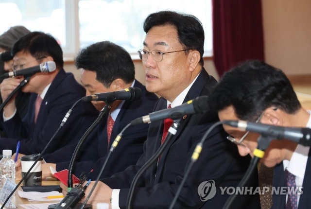 ▲ 정진석 국민의힘 비상대책위원장이 13일 제주도 제주시 제주국제자유도시개발센터(JDC)에서 열린 현장비상대책위원회에서 발언하고 있다.ⓒ연합뉴스