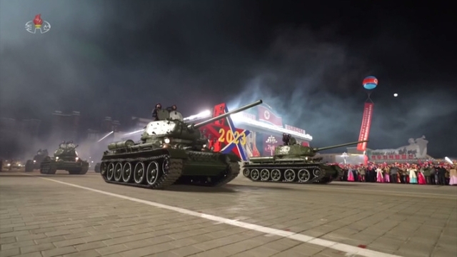 ▲ 북한 조선중앙TV는 8일 평양 김일성광장에서 조선인민군 창건 75주년 열병식을 진행했다고 9일 보도했다. ⓒ조선중앙TV 캡처/뉴시스