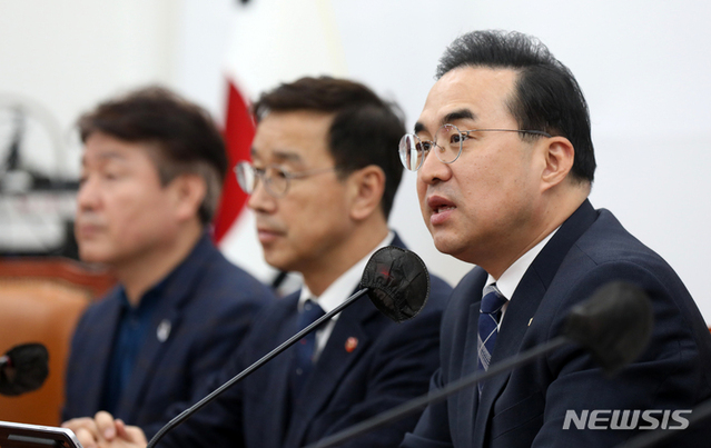 ▲ 박홍근 더불어민주당 원내대표가 20일 오후 서울 여의도 국회에서 열린 이상민 행정안전부장관 탄핵심판 TF 회의에서 발언을 하고 있다.ⓒ뉴시스