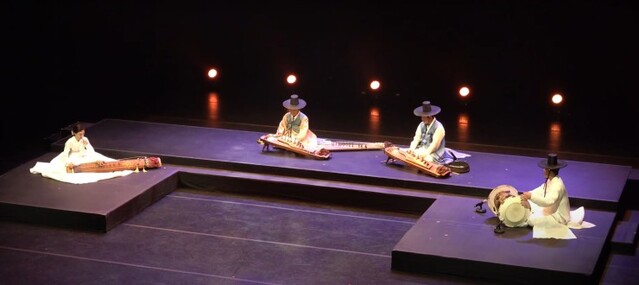 ▲ '제1회 서울예술상'에서 대상을 받은 허윤정의 '악가악무-절정' 공연 장면.ⓒ서울문화재단