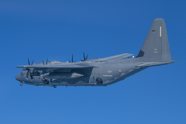▲ 한미 연합 특수작전훈련에 투입된 美 항공타격 자산 AC-130J가 훈련 임무를 수행하고 있다. ⓒ합동참모본부