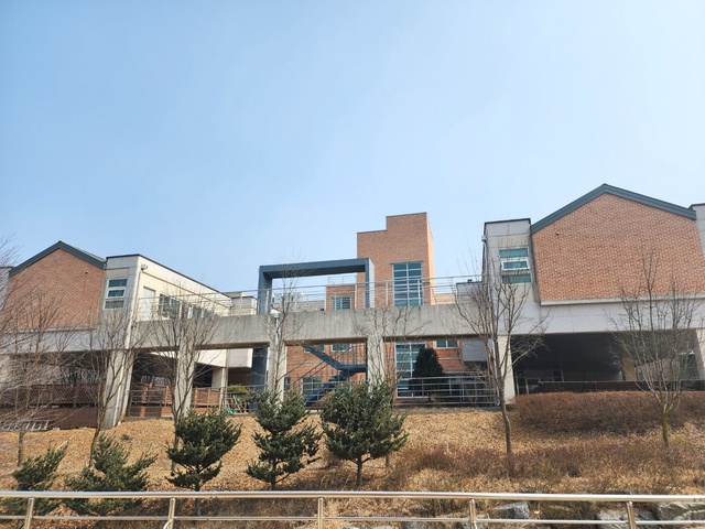 ▲ 아름다운실버타운(시설장 김영미)이 국민건강보험공단이 장기요양서비스 제공기관을 대상으로 실시한 정기평가에서 최우수 기관으로 선정됐다.ⓒ청송군