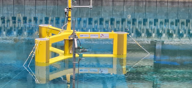 ▲ SK에코플랜트와 공동개발한 K-부유체 모형. ⓒ포스코