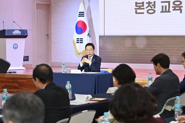 ▲ 경북교육청(교육감 임종식)은 지난 8일 웅비관에서 직속기관장·교육장·본청 과장을 대상으로 주요 업무 전달 및 협의회를 열었다고 밝혔다.ⓒ경북교육청