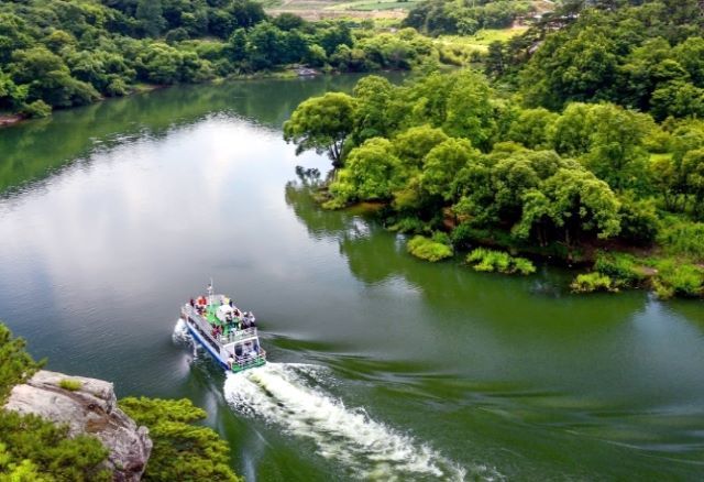 ▲ 괴산호 선박·수상레저기구가 오는 11일부터 운항이 재개된다.ⓒ괴산군