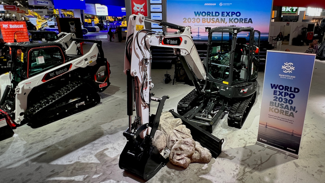 ▲ 두산밥캣이 현지시간 14일부터 미국 라스베이거스에서 열리는 건설장비 전시회 ‘콘엑스포 2023’에 참가해 전동화, 무인화를 비롯한 신기술과 신제품을 선보이고 있다. ⓒ두산밥캣