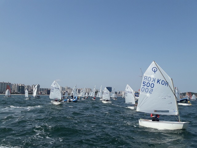 ▲ 대한민국 최대의 해양스포츠 대회인 ‘전국 해양스포츠 제전’이 오는 8월 11일부터 14일까지 영일대해수욕장 일원에서 성대하게 개최될 예정이다.ⓒ포항시