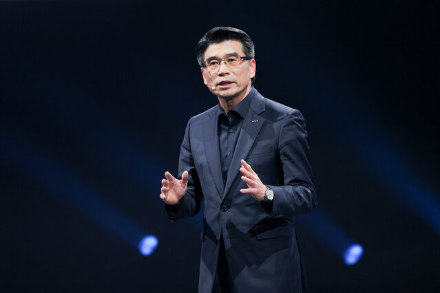 ▲ 송호성 사장이 '기아 EV 데이'에서 발표하는 모습. ⓒ기아