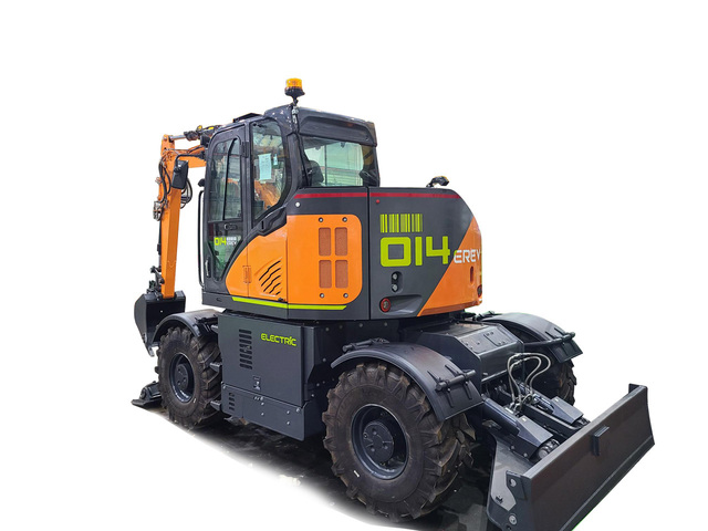 ▲ 사모테르 기술 혁신상을 수상한 현대두산인프라코어 14톤급 휠굴착기. ⓒ현대두산인프라코어