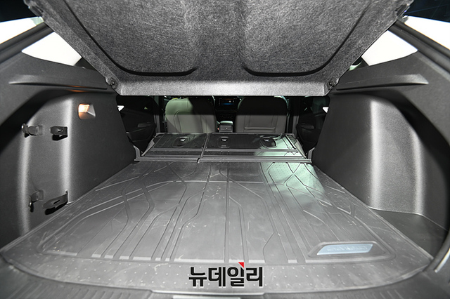 ▲ 트랙스 크로스오버는 넓은 적재공간을 갖췄다. ⓒ뉴데일리DB