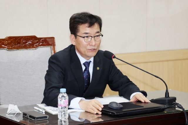 ▲ 간부회의를 주재하고 있는 윤건영 충북교육감.ⓒ충북도교육청