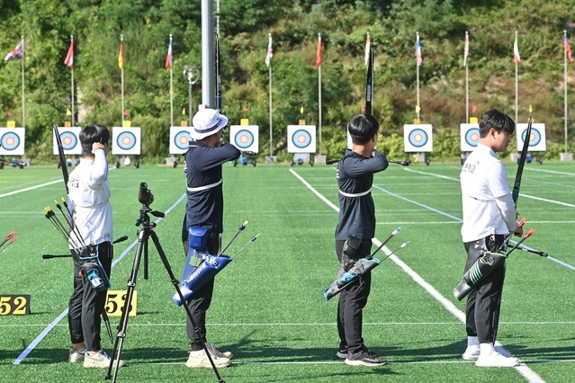▲ 임종식 경북교육감은 학교운동부 선진화의 일환으로 공부하는 학생선수 육성과 최저학력 미도달 예방을 위해 ‘학습권 보장 프로그램’을 지원한다.ⓒ경북교육청