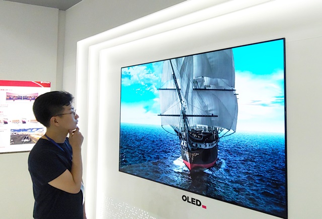 ▲ LG디스플레이 OLED ⓒLG디스플레이