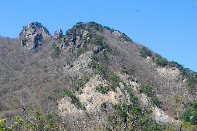 ▲ 하산하면서 조망한 삼불봉.ⓒ진경수 山 애호가