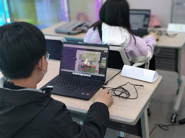 ▲ 초등학생 AI교육 모습.ⓒ논산시