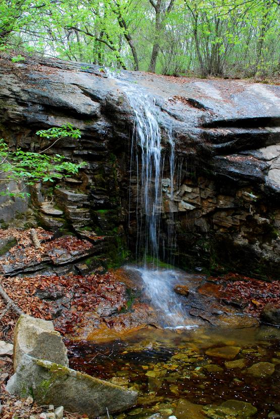 ▲ 숨어서 혼자 지낸 무명 폭포를 ‘학현 폭포’라 부른다.ⓒ진경수 山 애호가