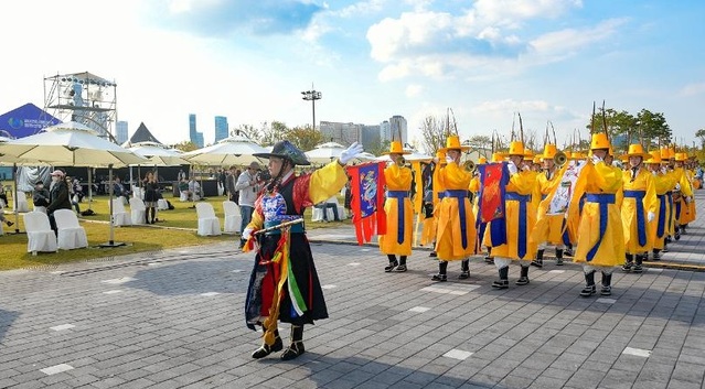 ▲ 지난해 세종축제 퍼레이드 모습.ⓒ세종시