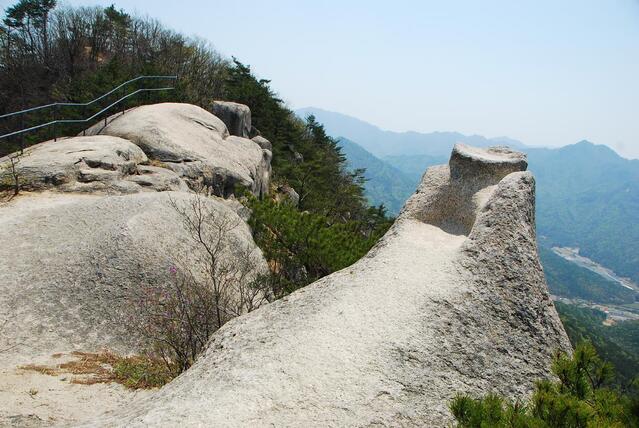 ▲ 천지바위.ⓒ진경수 山 애호가