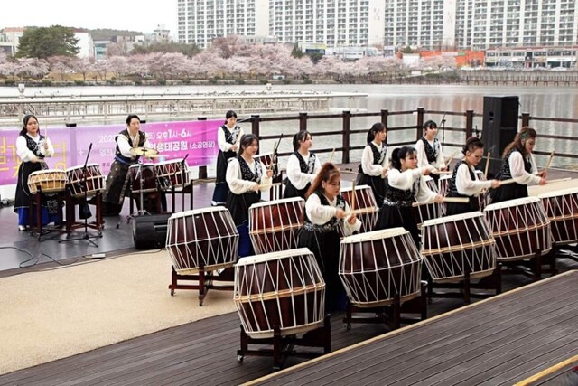 ▲ 한국예술문화단체총연합회 영천지회는 5월 6일 우로지 자연생태공원에서 ‘피어라! 영천예술’이라는 주제로 시민과 함께하는 행사를 개최한다.ⓒ영천시