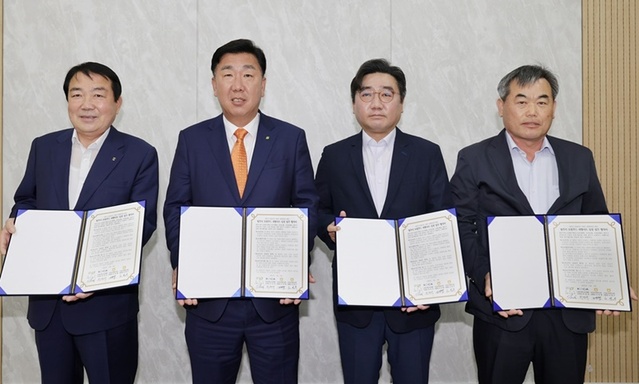 ▲ 청주시가 한국체인스토어협회 등과 업무협약을 체결했다.ⓒ청주시