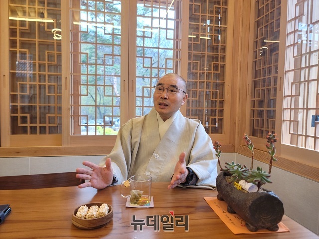 ▲ 보경사 주지 탄원스님.ⓒ뉴데일리