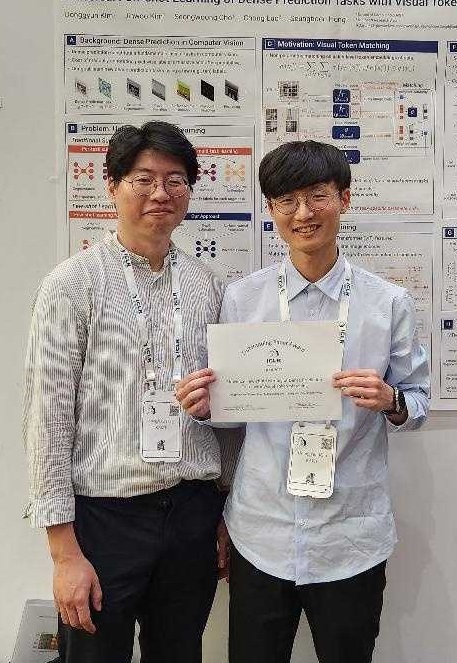 ▲ KAIST 전산학부 홍승훈 교수(왼쪽)와 김동균 씨(박사과정).ⓒKAIST
