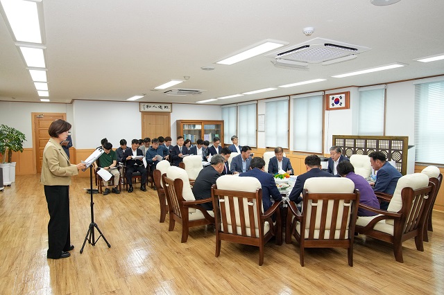 ▲ 경주시의회는 5월 초 제275회 임시회 제2차 본회의에서 2025 APEC 정상회의 경주 유치를 위해 APEC 특별위원회를 구성했다.ⓒ경주시의회