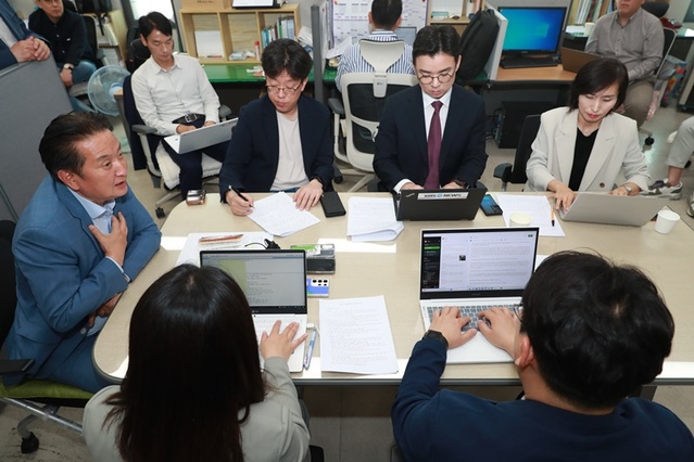 ▲ 김영환 지사가 기자간담회를 가졌다.ⓒ충북도