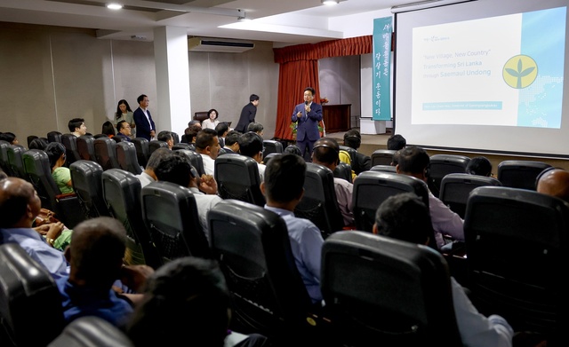 ▲ 이철우 지사는 특강에서 ‘원조를 받다가 원조를 주는 유일한 나라’인 한국의 눈부신 경제성장의 중심에 ‘새마을운동’이 있었음을 소개하고 경북도와 스리랑카의 협력 증진 방향에 대해 강연했다.ⓒ경북도