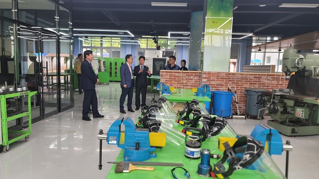 ▲ 경북교육청(교육감 임종식)은 지난 5월 26일까지 실시한 대한민국 안전대전환 집중안전점검에 이어 오는 6월 23일까지 여름철 집중호우·태풍 등 자연재난 등에 대비한 교육시설 안전점검을 실시한다.ⓒ경북교육청