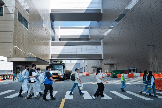 ▲ 삼성전자 평택사업장 직원들 모습 ⓒ삼성전자